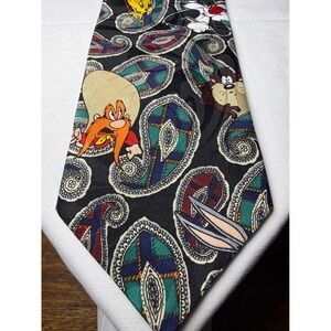 Looney Tunes Mania Polyester Necktie Paisley Characters Classic Fun‎